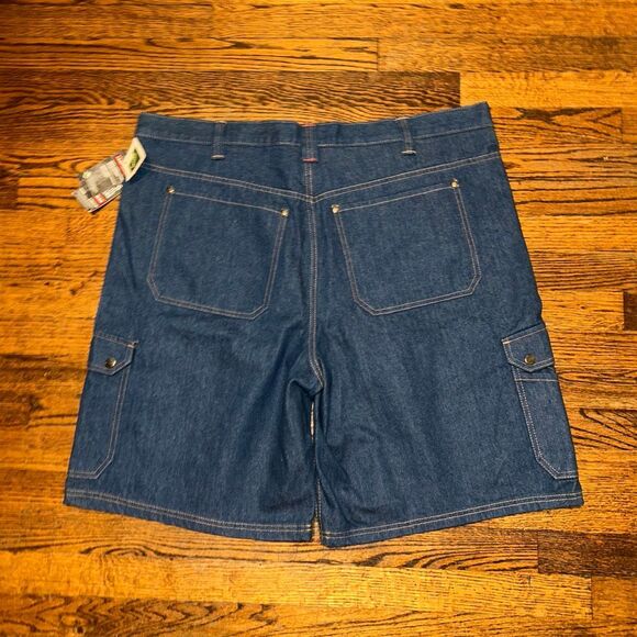 New Craftsman shorts - Picture 2 of 4